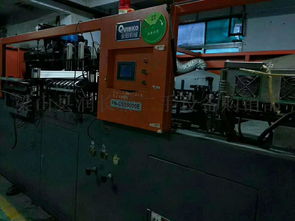 转让二手全冠1出9吹瓶机 - 全新闲置，机械销售机会